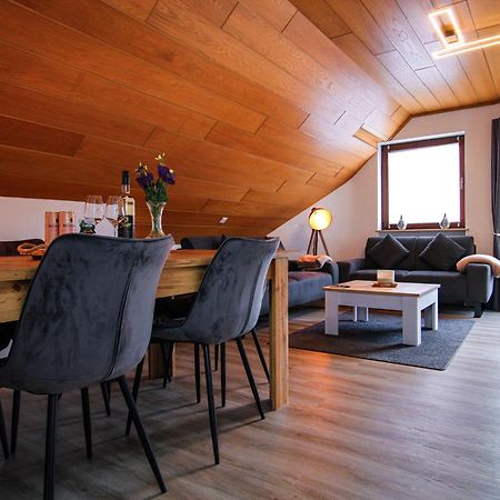 Stilvolle Wellness-Ferienwohnung In Neef Whirlpool, Sauna, Grill, Fitness, Billard & Moselblick Εξωτερικό φωτογραφία