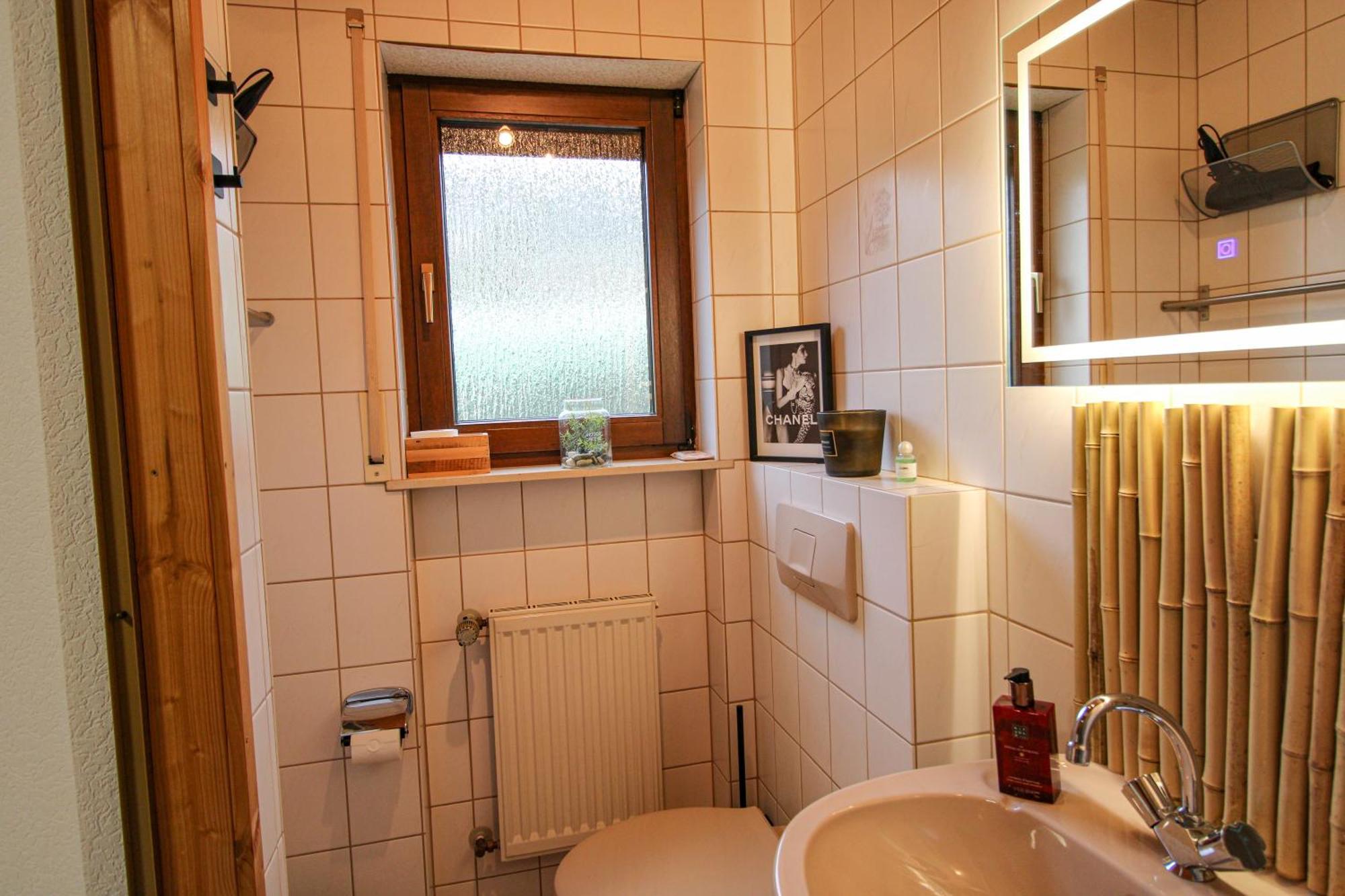 Stilvolle Wellness-Ferienwohnung In Neef Whirlpool, Sauna, Grill, Fitness, Billard & Moselblick Εξωτερικό φωτογραφία